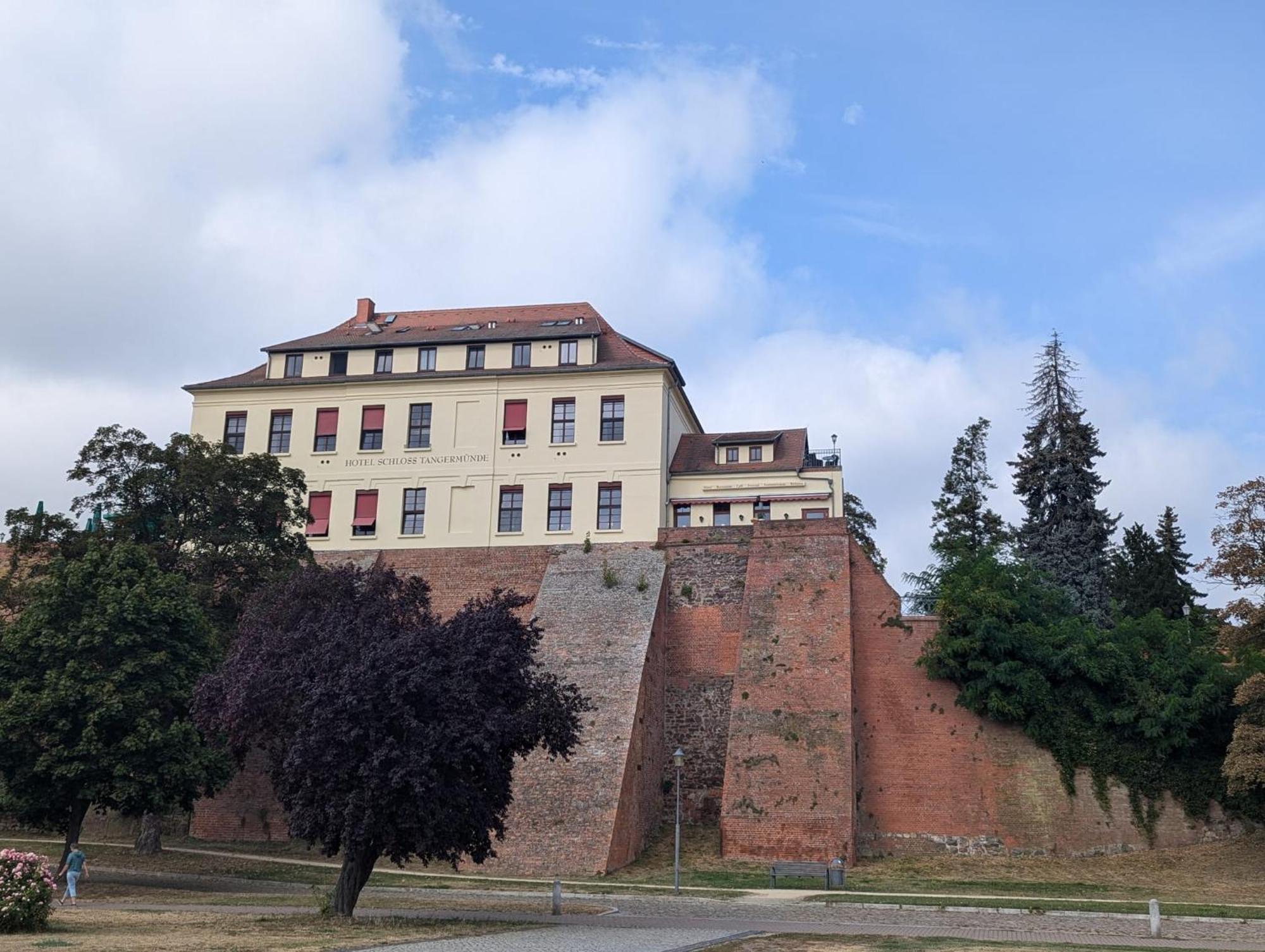 Fewo Grete - Minde Tangermünde エクステリア 写真